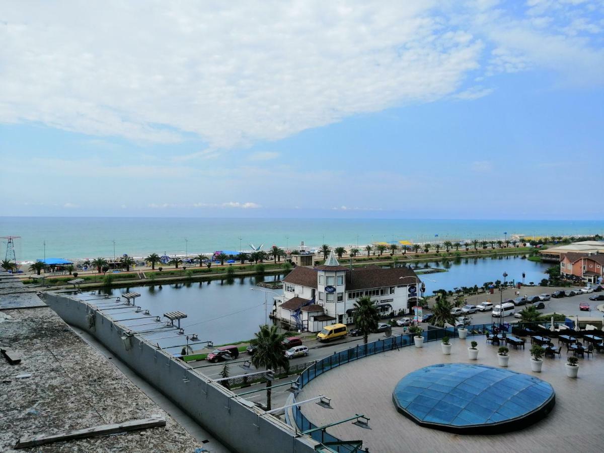 Orbi City Towers Batumi Luaran gambar